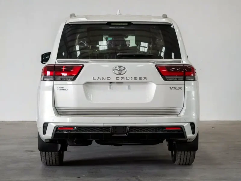 2026 Toyota Land Cruiser VXR 3.5 Litres Twin-Turbo V6 Petrol Engine White Red SUV GCC Specs