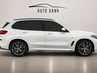 2019 BMW X5 xDrive40i M Sport 6 Cylinders Petrol Engine White Beige SUV GCC Specs Automatic