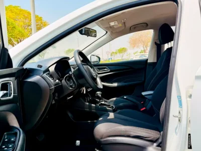 2022 MG MG5 Standard 1.5 Litres 4 Cylinders Petrol Engine White Black Sedan GCC specs Automatic