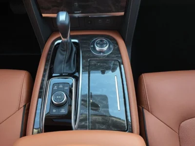 2024 Nissan Patrol LE T2 5.6 Litres V8 Petrol Engine Black Tan SUV Japanese Specs Automatic