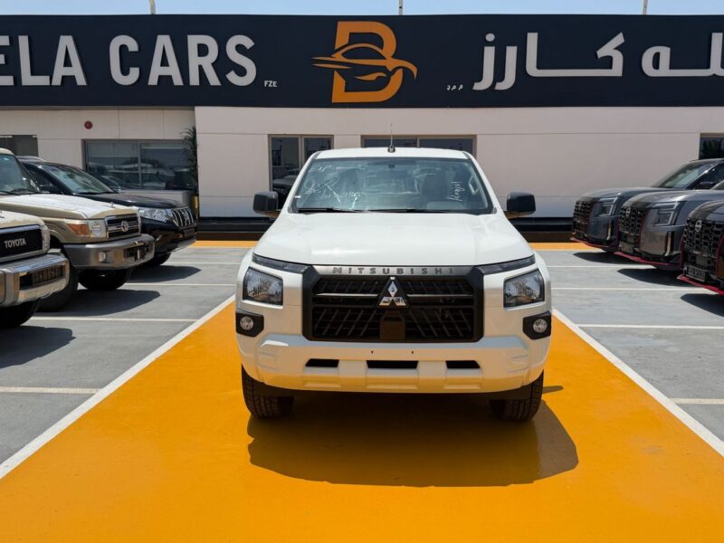 2026 Mitsubishi L200 GL 2.4 Litres 4 Cylinders Diesel Engine White Grey Pickup Truck GCC