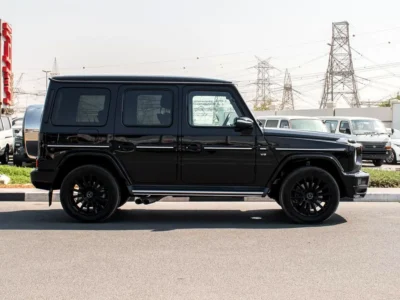 2019 Mercedes-Benz G-Class G 500 8 Cylinders Petrol Engine Black SUV Japanese Specs Automatic