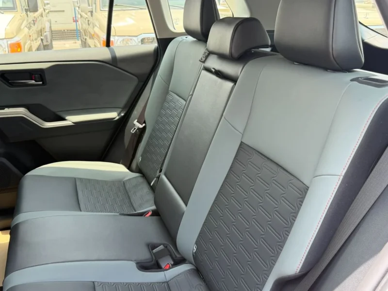 2026 Toyota RAV 4 XLE HEV Hybrid Adventure 2.5 Litres 4 Cylinders Engine White Grey SUV GCC