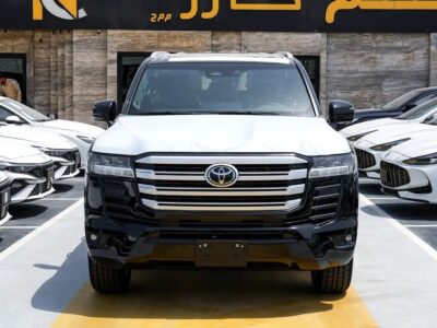 2026 Toyota Land Cruiser GXR 3.3L 6 Cylinders Diesel Engine Black SUV GCC Specs Full Option