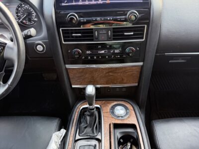 2021 NISSAN ARMADA SL 5.6 Litres V8 VVT Petrol Engine Grey Black SUV American Specs