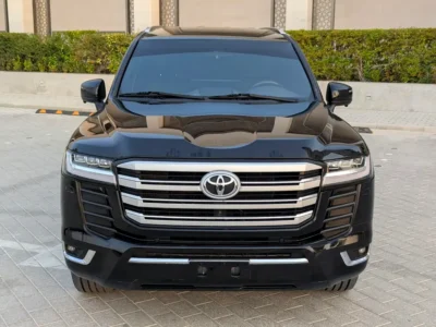 2019 Toyota Land Cruiser VXR 2026 Facelift 6 Cylinders Petrol Engine Black SUV GCC Specs