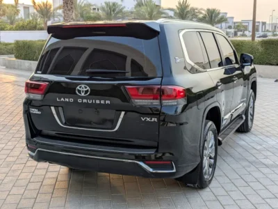2019 Toyota Land Cruiser VXR 2026 Facelift 6 Cylinders Petrol Engine Black SUV GCC Specs