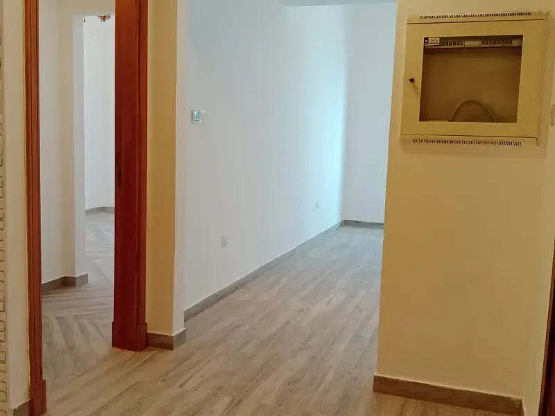 808 sqft Dubai Silicon Oasis (DSO Axis 4 | 1bed | Spacious & Upgraded | Balcony | Car Parking