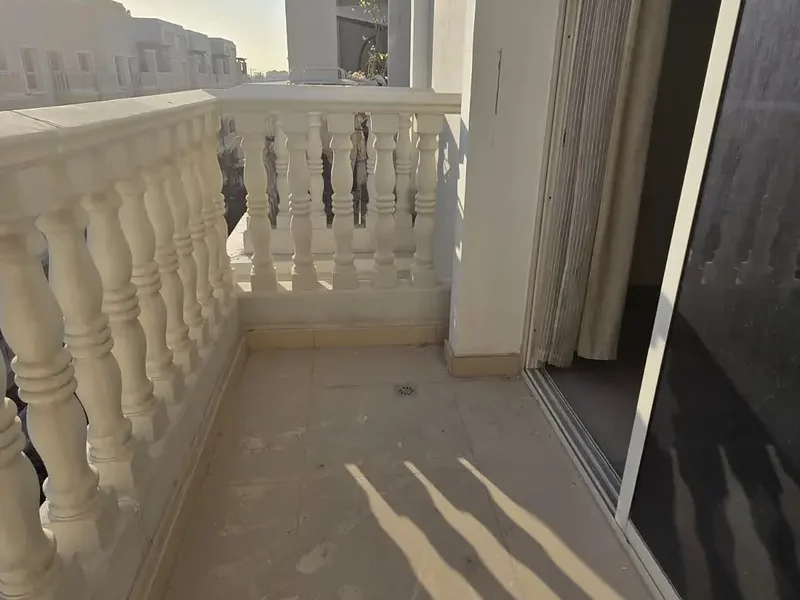 1,494 sqft Centurion Residence Tower B For Sale | 2 Bed plus Mail | Balcony | Car Park