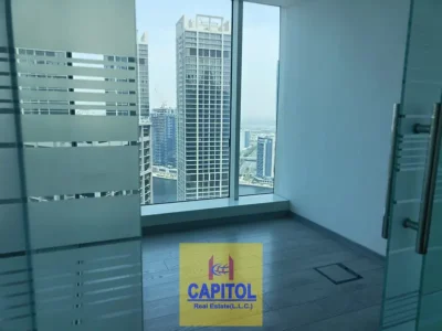 544 sqft High-Floor Office with Amazing Views Burlington Tower Dubai