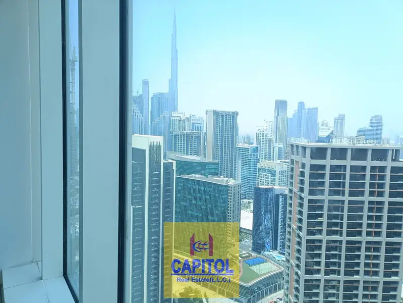 544 sqft High-Floor Office with Amazing Views Burlington Tower Dubai