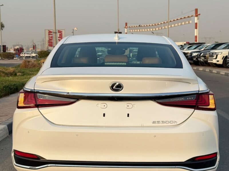 2025 LEXUS ES 300H 2.5 Litres 4 Cylinders Hybrid Engine White Mustard Sedan US Specs