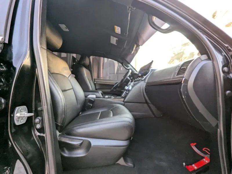 2019 Toyota Land Cruiser VXR 2026 Facelift 6 Cylinders Petrol Engine Black SUV GCC Specs