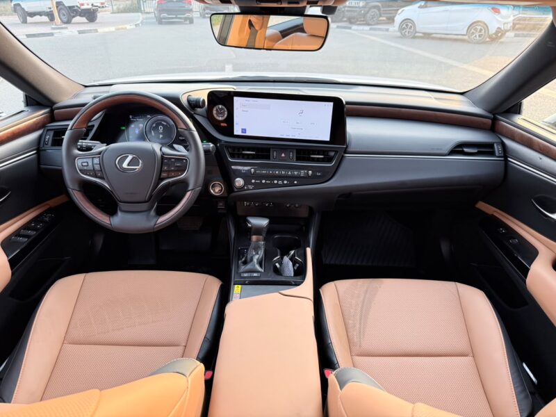 2025 LEXUS ES 300H 2.5 Litres 4 Cylinders Hybrid Engine White Mustard Sedan US Specs