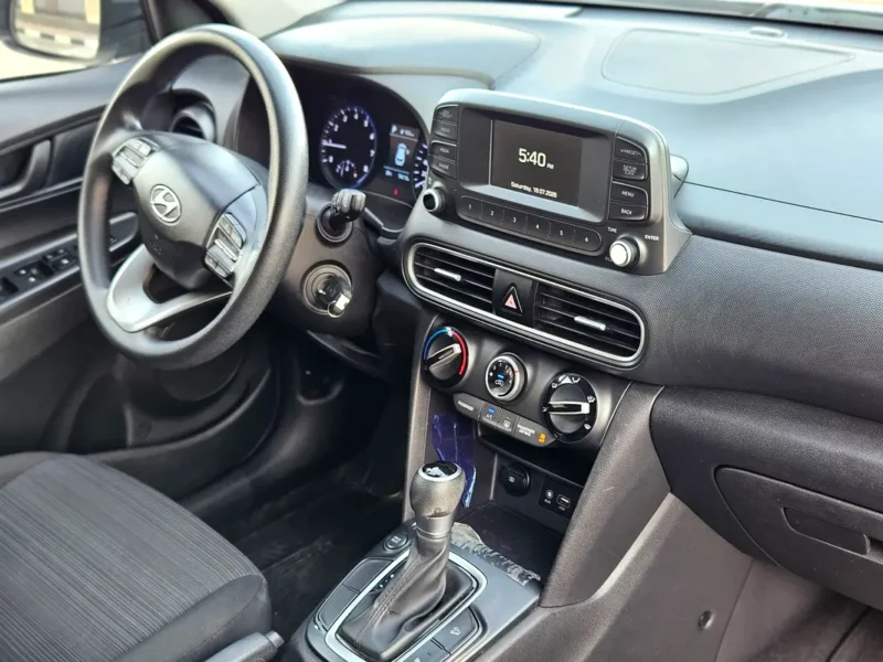 2019 Hyundai Kona SE 4 Cylinders Petrol Engine Blue Grey SUV GCC Specs Premium Condition