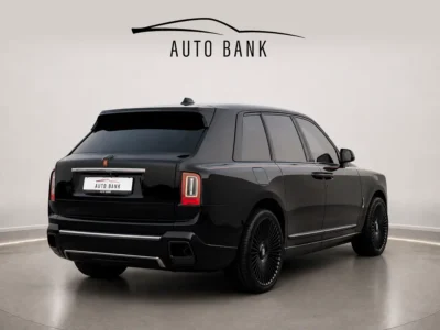 2020 Rolls-Royce Cullinan Black Badge FACELITED 12 Cylinders Black Tan SUV European Specs