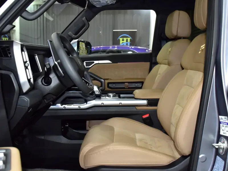 2024 Jetour T2 2.0 Litres 4 Cylinders Petrol Engine Silver Tan SUV 4WD Chinese Specs