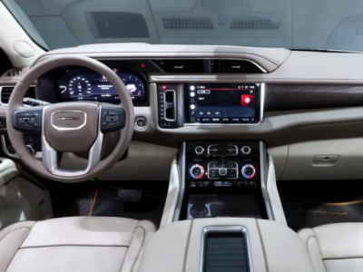 2023 GMC Yukon Denali 6.2 Litres V8 Petrol Engine White Beige SUV GCC Specs Automatic