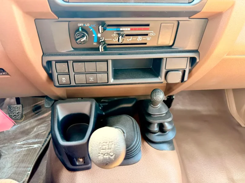 2026 Toyota Land Cruiser 70 Series LC 71 VXR 4.0L V6 Petrol Engine Silver Beige SUV Manual GCC