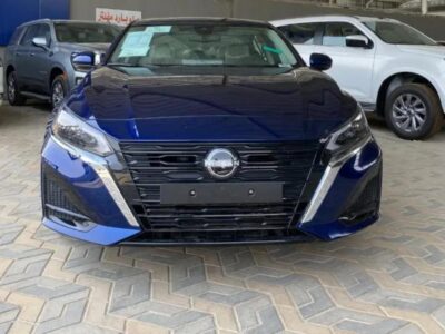 2026 Nissan Altima 2.5L Naturally Aspirated 4 Cylinders Petrol Engine Blue Beige Sedan FWD
