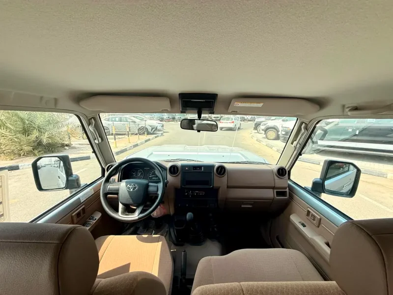 2026 Toyota Land Cruiser 70 Series LC 71 VXR 4.0L V6 Petrol Engine Silver Beige SUV Manual GCC