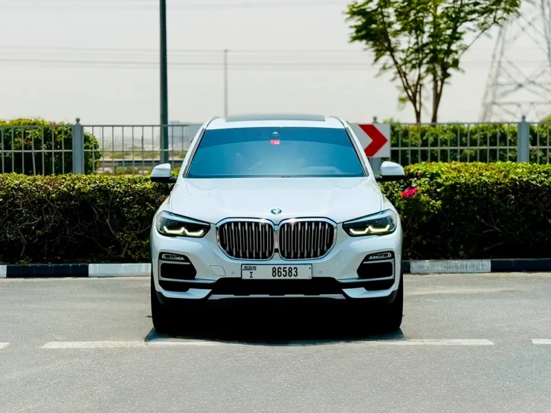 2022 BMW X5 sDrive40i 3.0 Litres 6 Cylinders Petrol Engine White Tan SUV GCC Specs Automatic