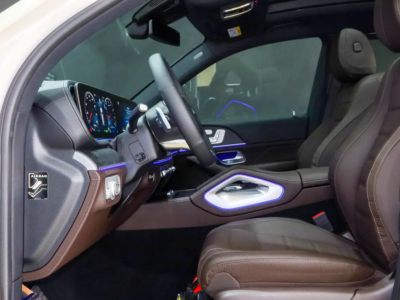2023 Mercedes-Benz GLS 450 4MATIC 3.0 Litres Inline-6 turbo Petrol Engine White Tan SUV GCC Specs