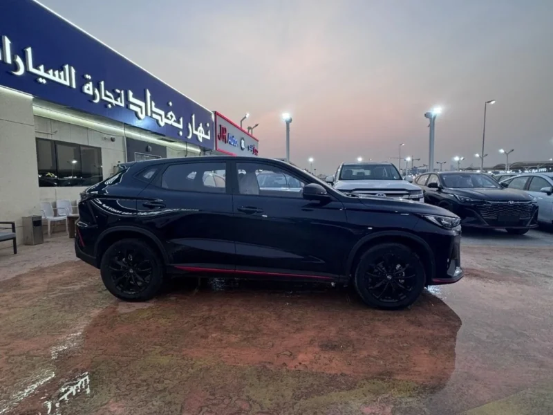 2026 Changan X5 Plus Pioneer 1.5 Litres 4 Cylinders Petrol Engine Black Red SUV Chinese Specs