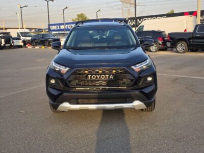 2024 Toyota RAV 4 XLE 2.5 Litres 4 Cylinders Petrol Engine Black SUV American Specs FULL OPTION