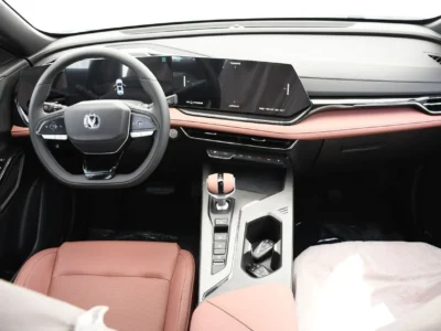2026 Changan X5 PLUS STANDARD 1.5 Litres Turbo 4 Cylinders Petrol Engine White Orange SUV