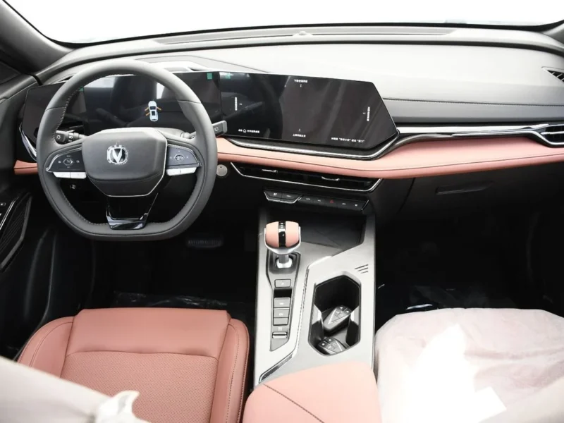 2026 Changan X5 PLUS STANDARD 1.5 Litres Turbo 4 Cylinders Petrol Engine White Orange SUV