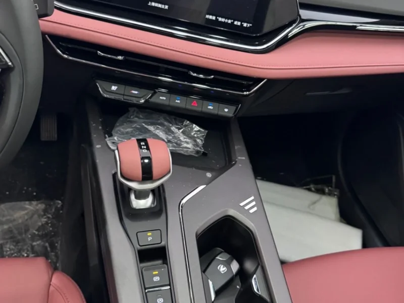 2026 Changan X5 Plus Pioneer 1.5 Litres 4 Cylinders Petrol Engine Black Red SUV Chinese Specs