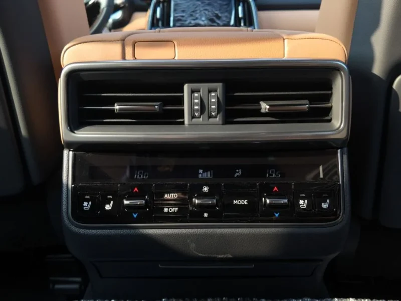 2026 Lexus LX 600 Signature 3.5 Litres Twin-Turbo V6 Petrol Engine White Tan SUV GCC specs