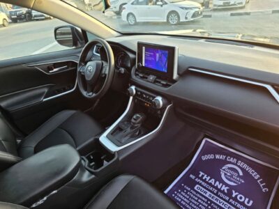 2024 Toyota RAV 4 XLE 2.5 Litres 4 Cylinders Petrol Engine Black SUV American Specs FULL OPTION