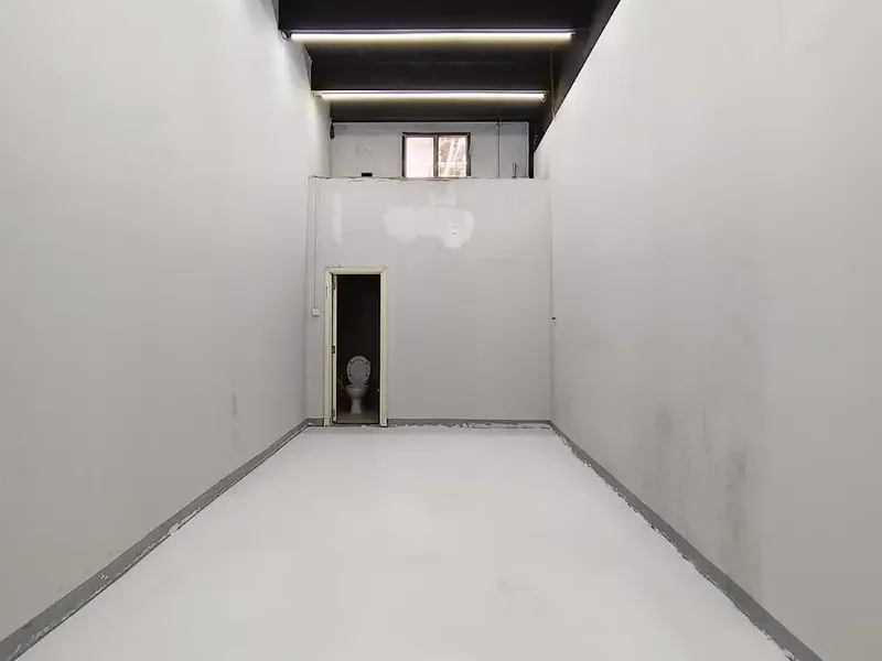 730 sqft Al Quoz 3 READY TO MOVE IN STORAGE WAREHOUSE WITH PERSONAL WASHROOM