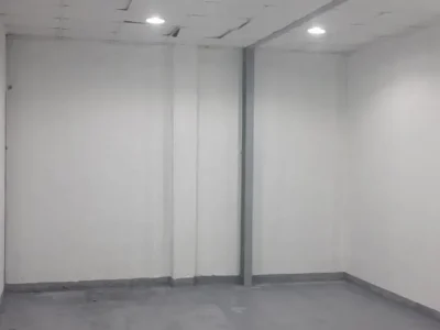 READY TO MOVE IN CHEAPEST WAREHOUSE SIZE 500 SQFT ON GROUND ONLY AVAILABLE FOR RENT Al Quoz