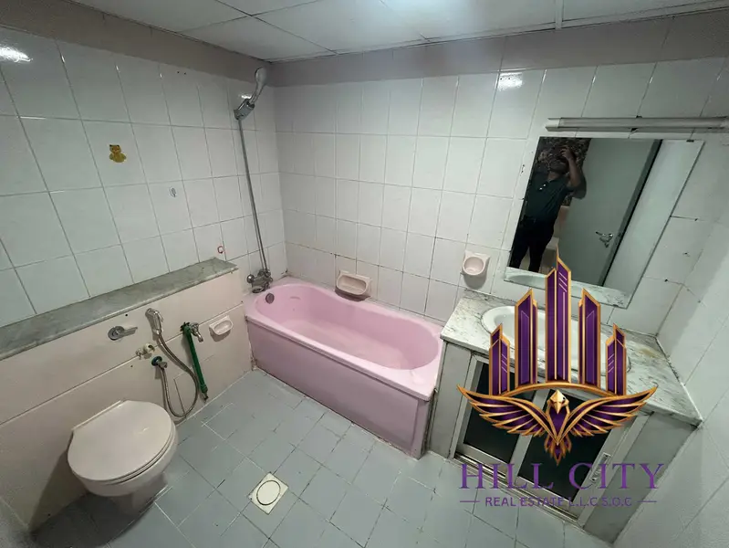 1,029 sqft Oasis Residence Spacious 1BR Apartment | 1030 Sq. Ft | Long Balcony