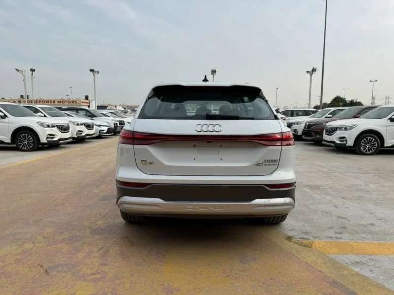 2023 Audi Q5 50 E-TRON Electric Vehicle White Grey SUV Chinese Specs Automatic RWD Full Options