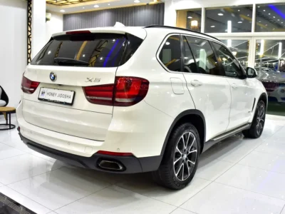 2014 BMW X5 xDrive35i 3.0L TwinPower Turbo inline-6 Engine White Black SUV GCC Specs