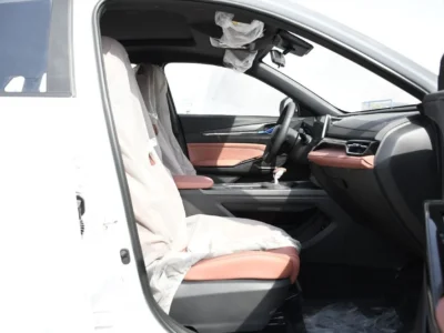 2026 Changan X5 PLUS STANDARD 1.5 Litres Turbo 4 Cylinders Petrol Engine White Orange SUV