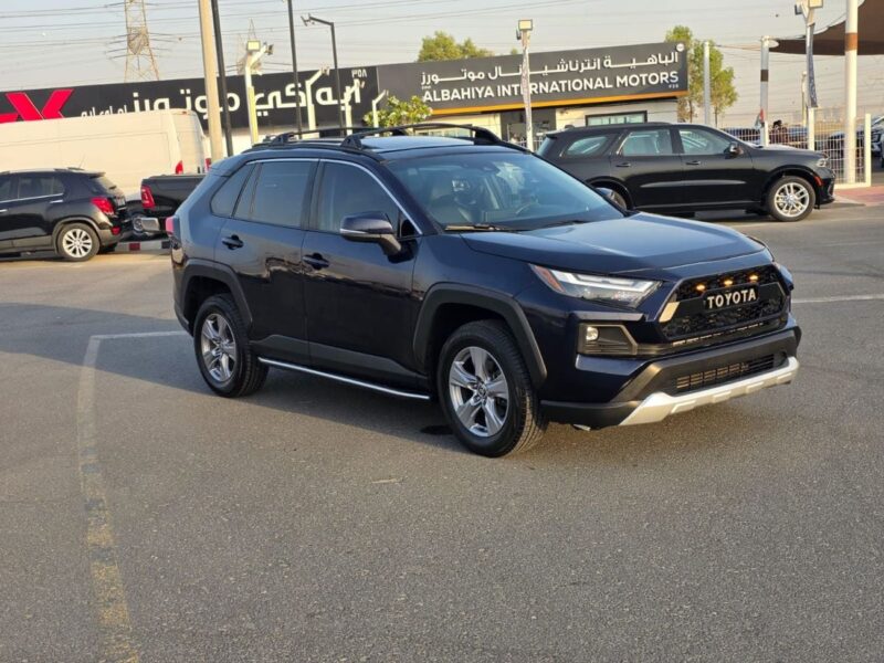 2024 Toyota RAV 4 XLE 2.5 Litres 4 Cylinders Petrol Engine Black SUV American Specs FULL OPTION