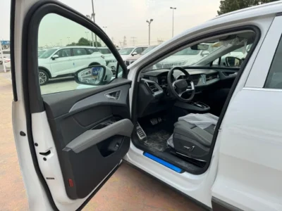 2023 Audi Q5 50 E-TRON Electric Vehicle White Grey SUV Chinese Specs Automatic RWD Full Options