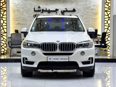 2014 BMW X5 xDrive35i 3.0L TwinPower Turbo inline-6 Engine White Black SUV GCC Specs