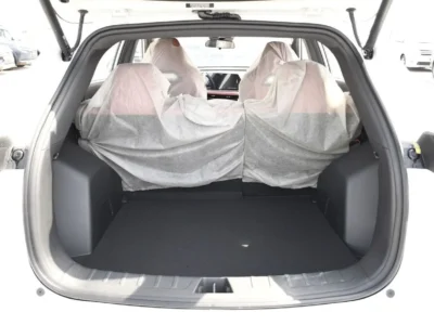 2026 Changan X5 PLUS STANDARD 1.5 Litres Turbo 4 Cylinders Petrol Engine White Orange SUV