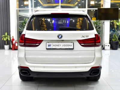 2014 BMW X5 xDrive35i 3.0L TwinPower Turbo inline-6 Engine White Black SUV GCC Specs