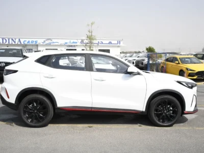 2026 Changan X5 PLUS STANDARD 1.5 Litres Turbo 4 Cylinders Petrol Engine White Orange SUV