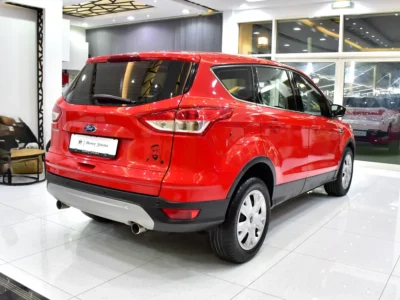 2016 Ford Escape S 4 Cylinders Petrol Engine Red Black Crossover GCC Specs Automatic