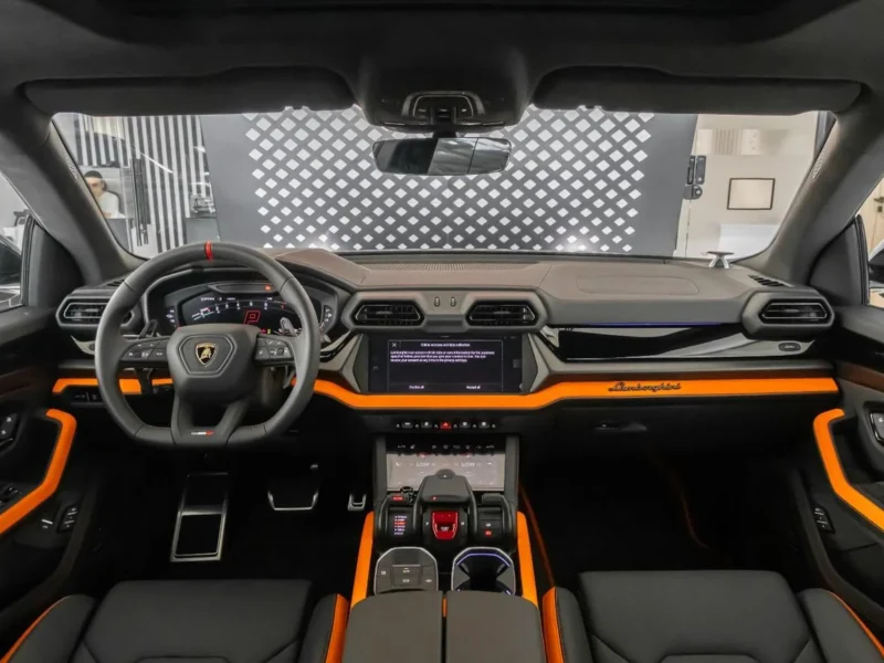 2026 Lamborghini Urus SE 4.0 Litres Twin-Turbo V8 Hybrid Engine Grey SUV European Specs