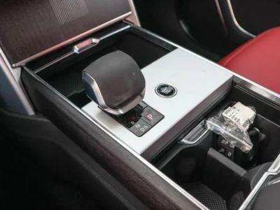 2026 Range Rover Autobiography P530 4.4L Twin-Turbo V8 Hybrid Engine Black Red SUV Automatic