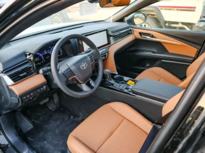 2026 Toyota Camry GLE 2.5 Litres 4-Cylinder Petrol Engine Black Tan Sedan GCC Specs FWD